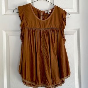 Aritzia peasant style blouse